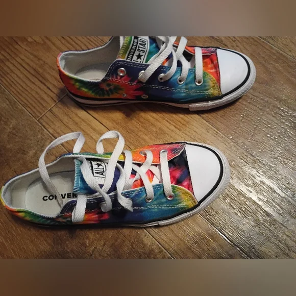Converse  Sneakers Classic Tie Dye Canvas Low-Top - Picture 5 of 13